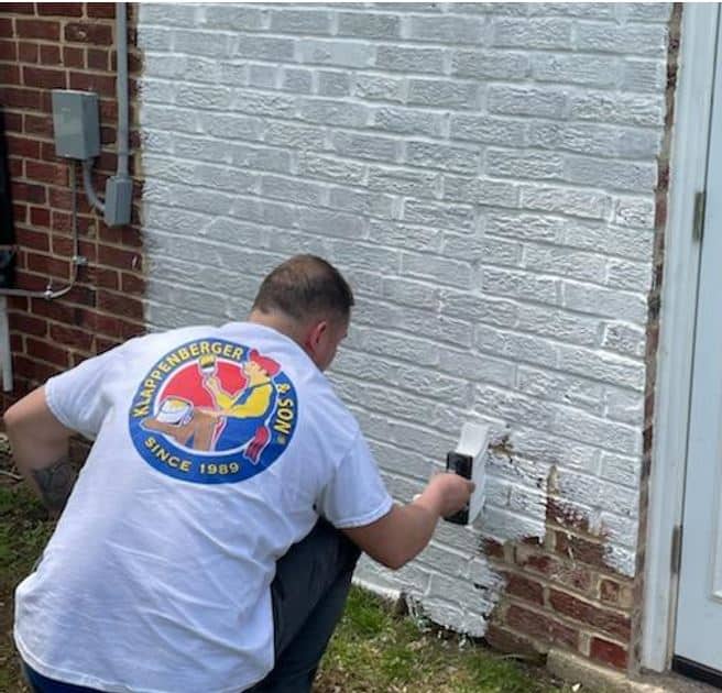 Cinco Ranch House Painters doing Lime wash on Brick