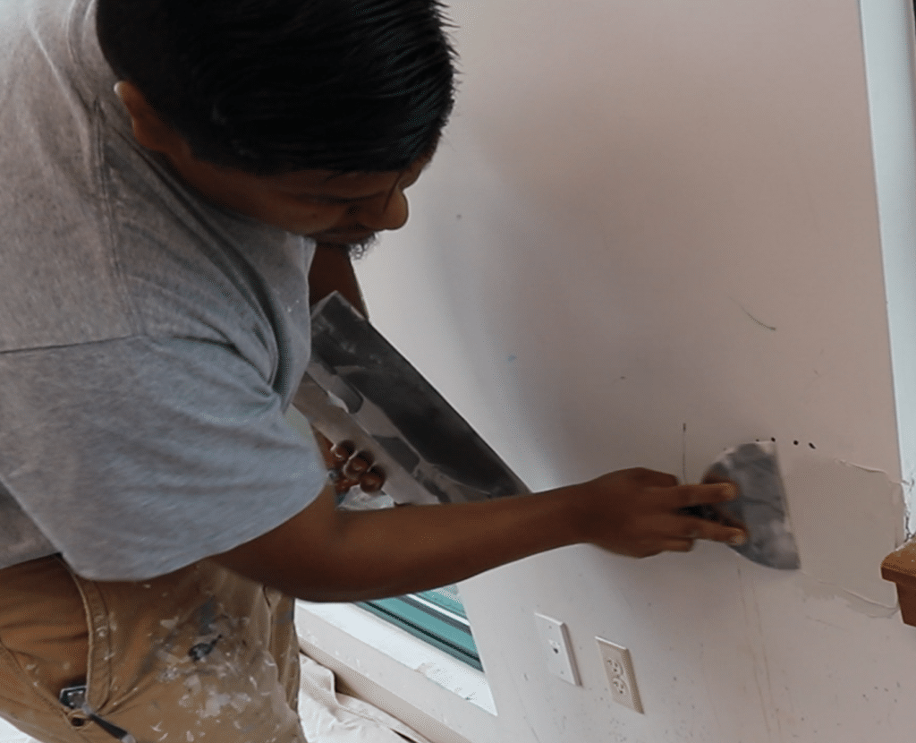 interior painting in Melbourne includes spackling