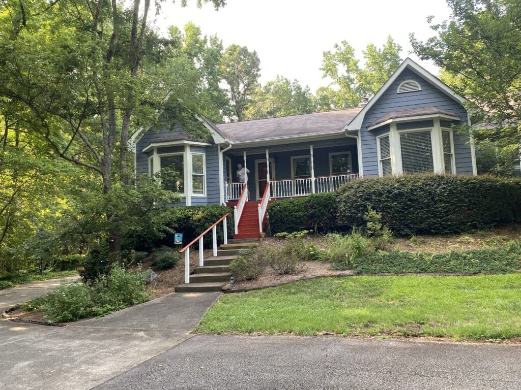 If you live in the Atlanta area we can provide exterterior painting servuves near you. This is the after picture of a job Klappenberger & Son completed in the Atlanta Metro area.