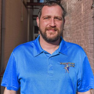 Jon Jon Knowles, owner of Klappenberger & Son Loudon and Fairfax County